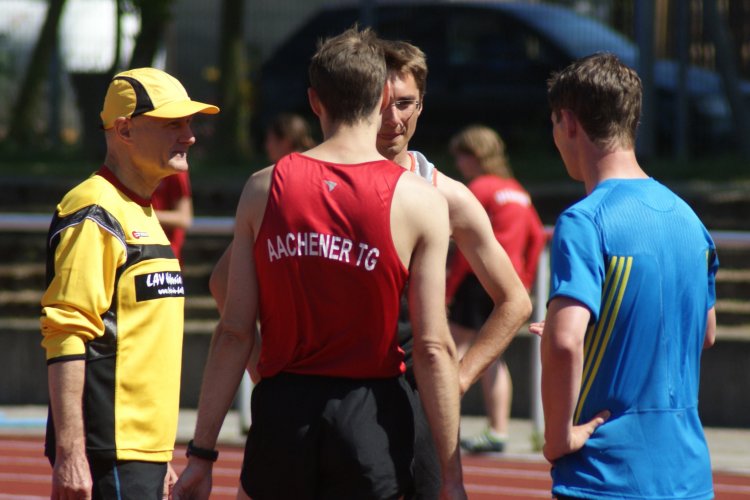 2011/1500/086_W6113.jpg